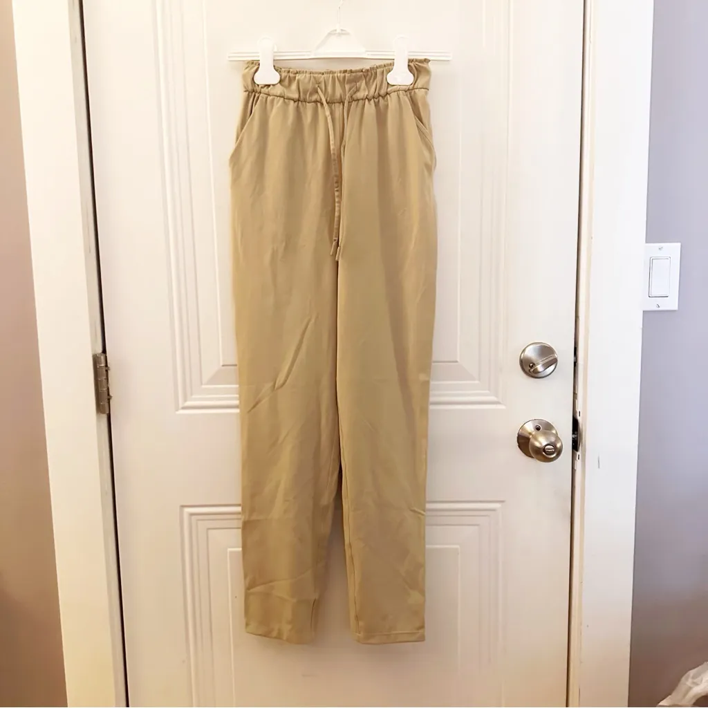 Lululemon 7/8 Keep‎ Moving Pant Trench Sz 2 - Image 9