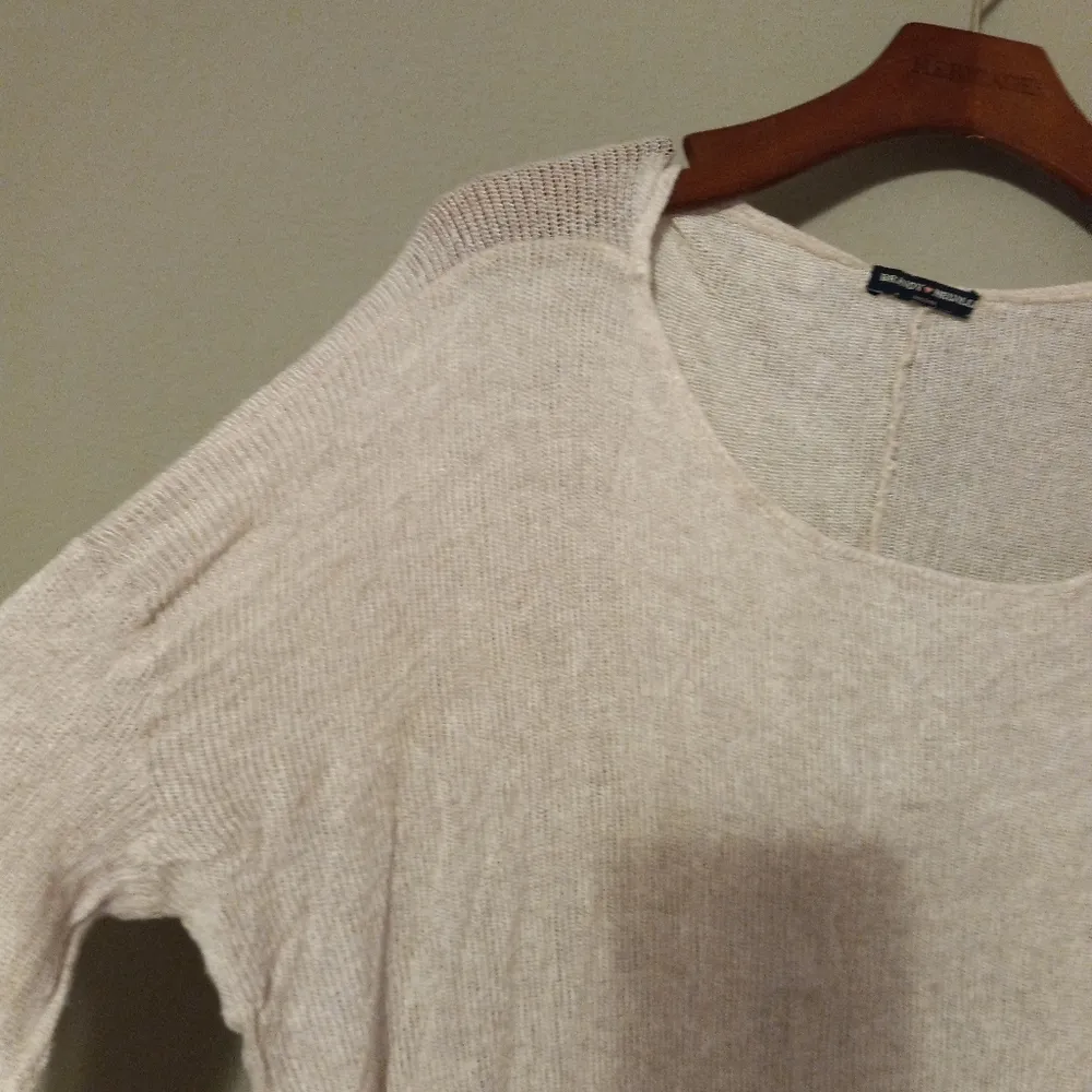 Brandy Melville OS Oversized Cotton Blend Long Sleeved Knit Tunic Top in Beige - Image 7