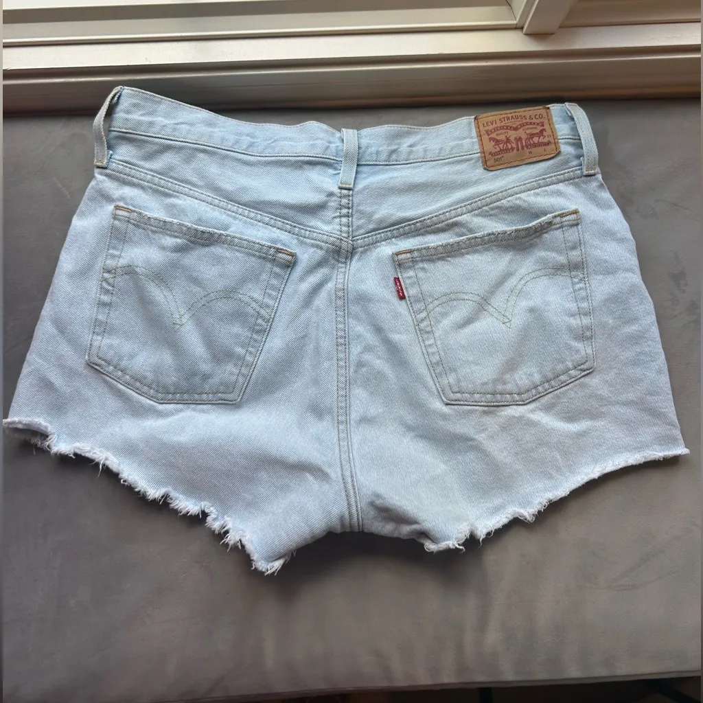 Levi’s 501 shorts - Image 2