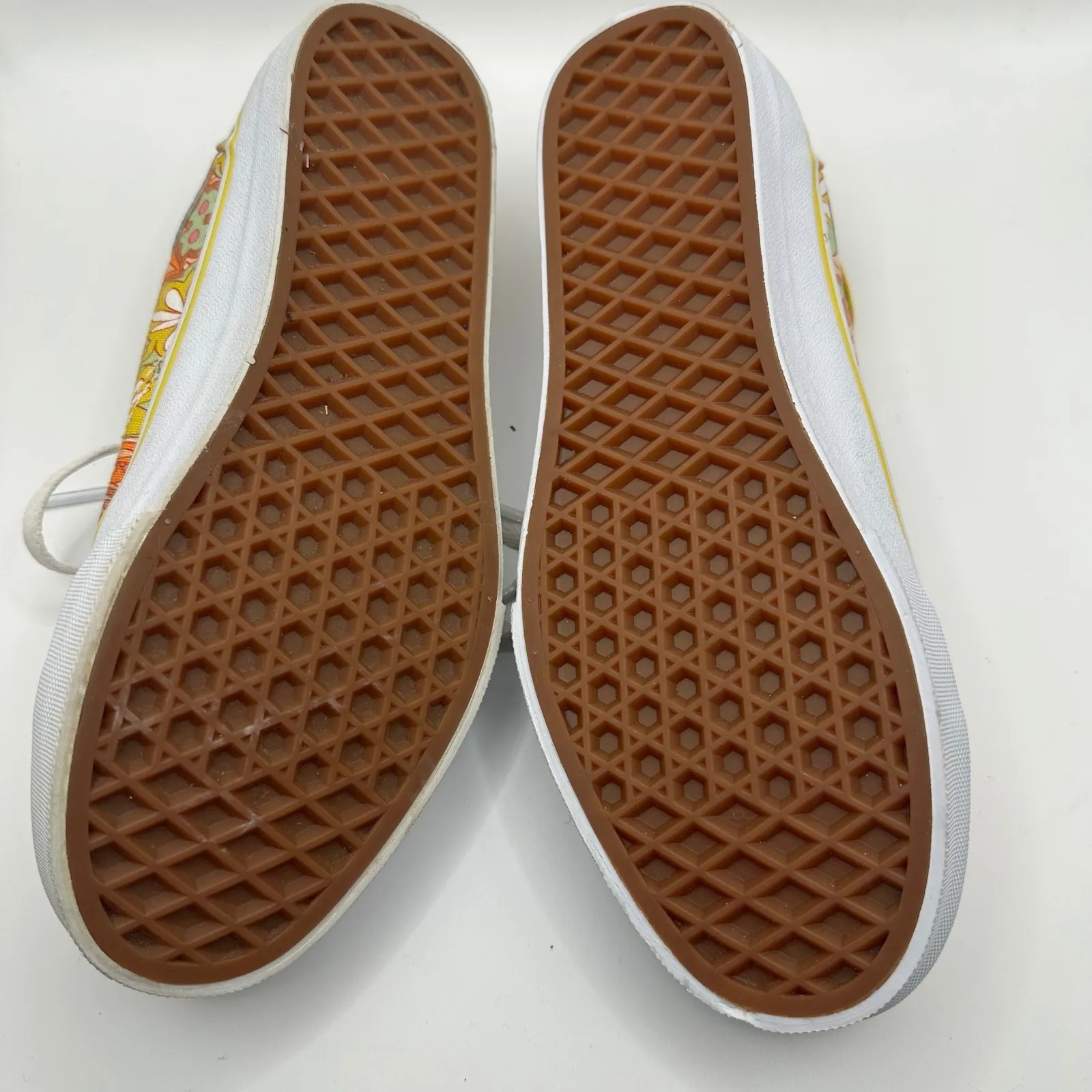 Vans Old Skool Floral Print Yellow 60s groovy Women Size 6.5 psychedelic trippy - Image 6