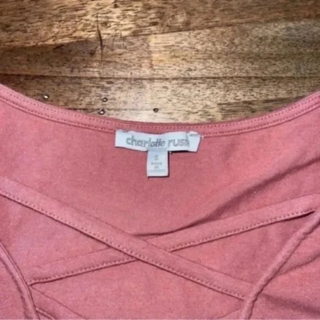 Women's Criss Cross Front Crop Top - Image 4