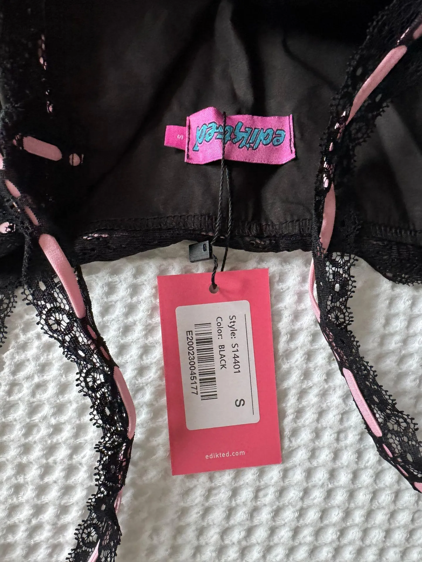 Peony Split Front Laced Top - Image 3