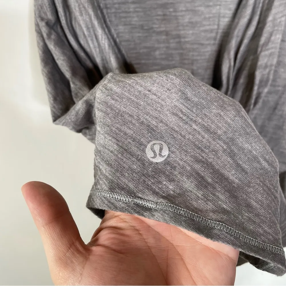 Lululemon Wild Tank Heathered Slate Crosscourt Petal Black Clarity Yellow Size 4 - Image 7