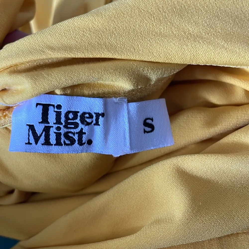 Tiger Mist Women’s Joslin Yellow Drape Mini Dress w/ Back Tie - Size Small - Image 9