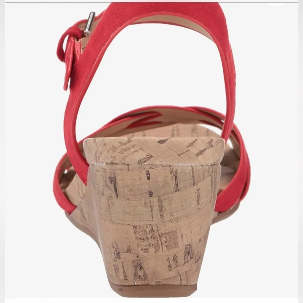 Naturalizer Adelina Sandal Red Size 6 - Image 4