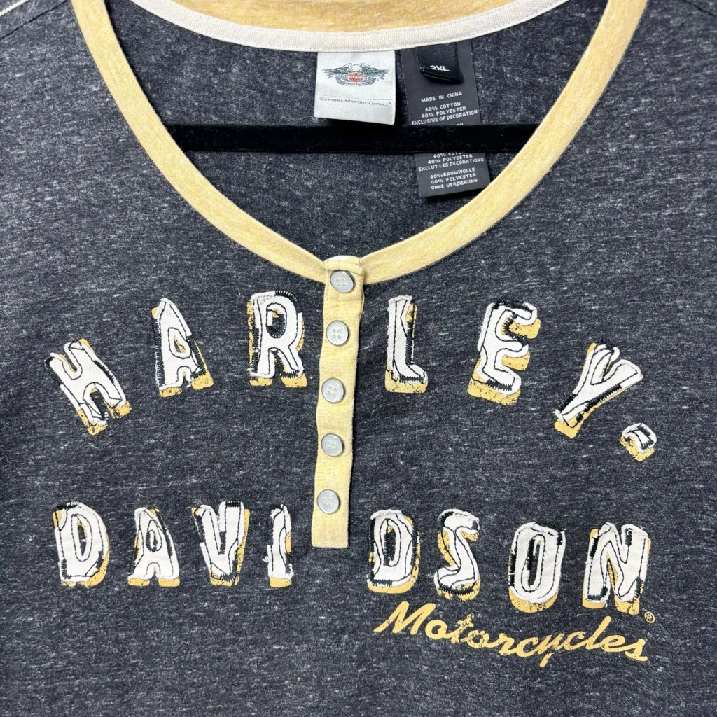 Harley-Davidson Women's Charcoal and Yellow Short Sleeve Tee Size 2XL - Image 2