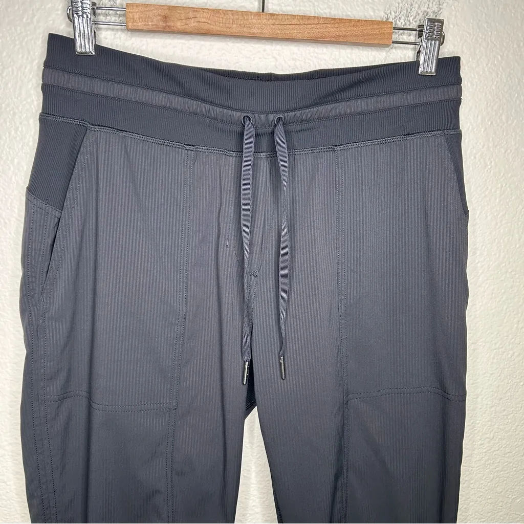 Lululemon  Dance Studio Crop *25" Black 8 - Image 2