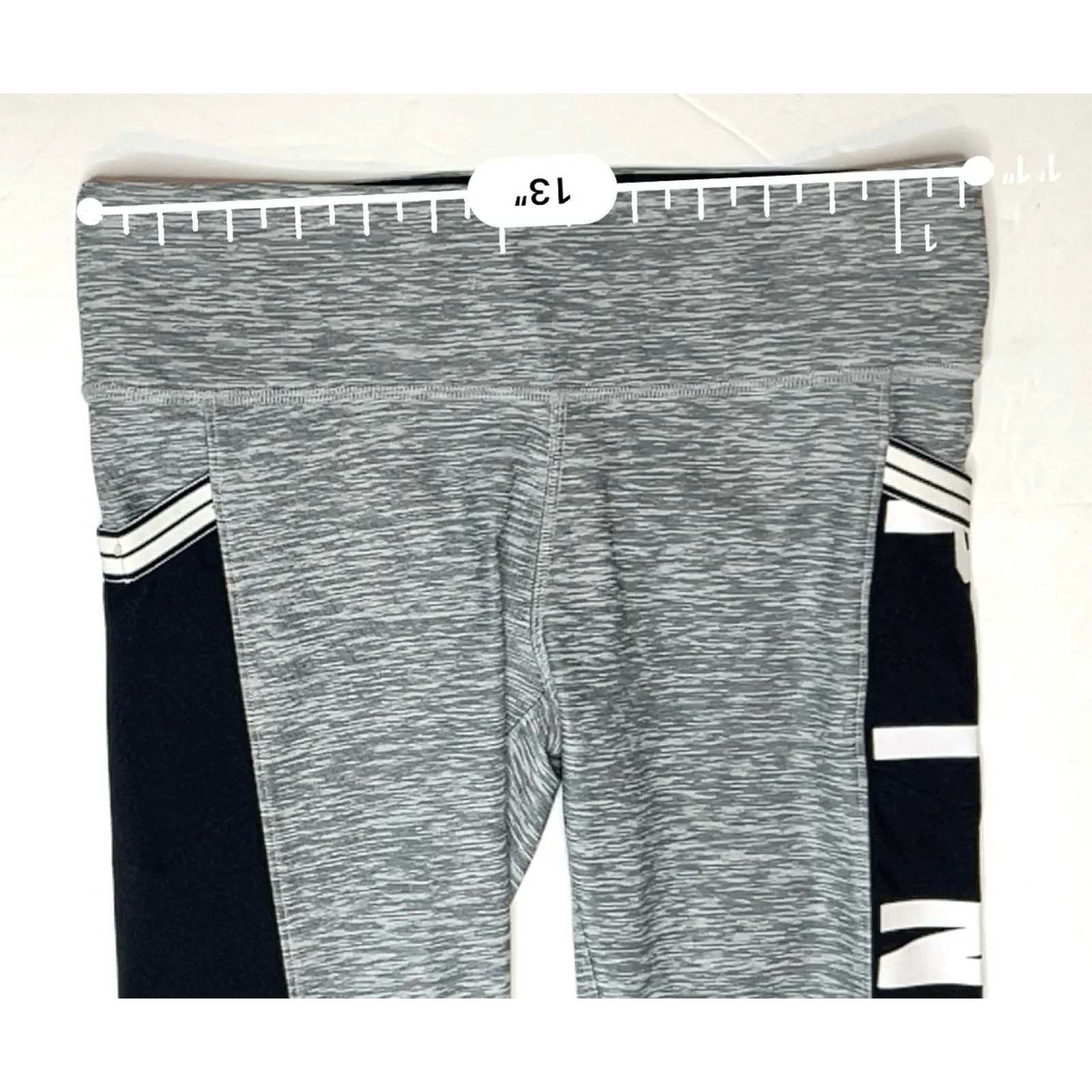 Pink Victoria's Secret Ultimate Lounging Casual Gym Black White Legging sz Small - Image 3