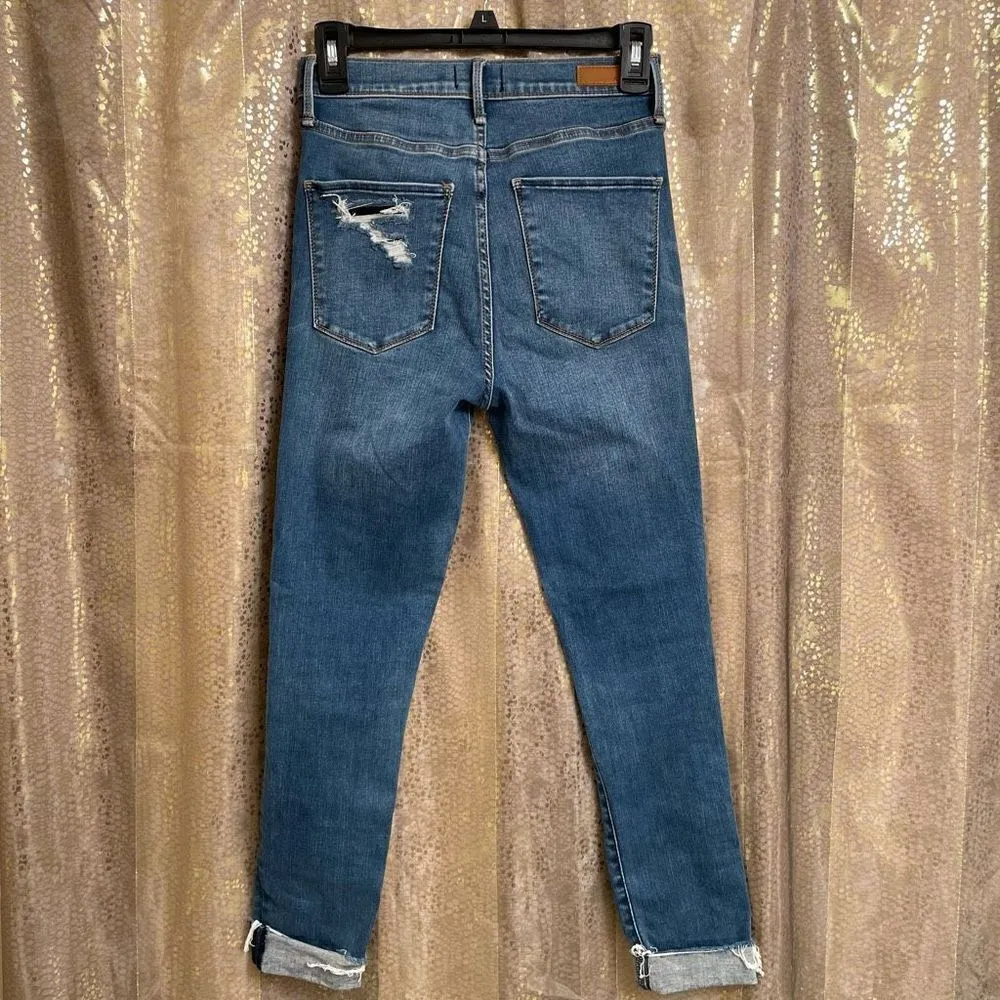 Abercrombie & Fitch Ultra High Rise Super Skinny Distressed Jeans 2/26 Short - Image 2