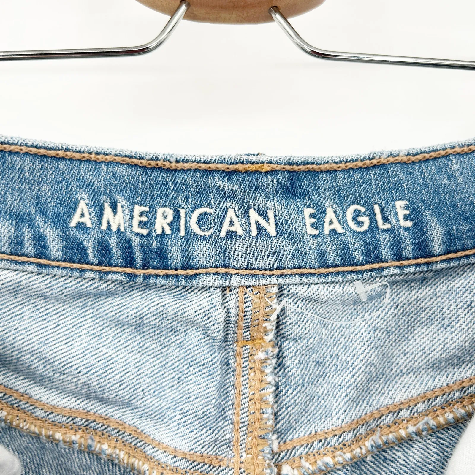 American Eagle‎ AE Womens 90s Boyfriend Distressed Denim Bermuda Shorts Size 6 - Image 5