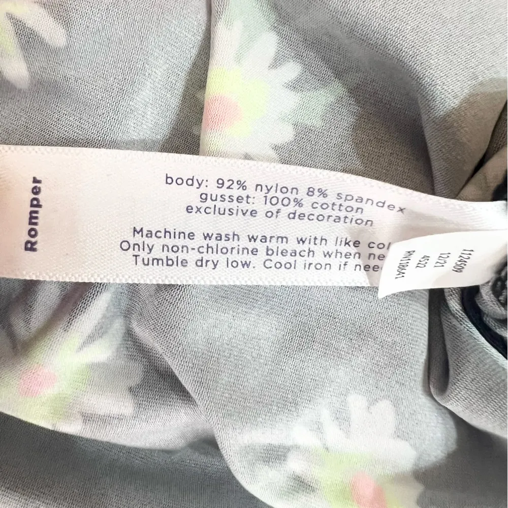 Cacique Daisy Floral Micro Romper With Picot Trim Size 18/20 Black Yellow - Image 11