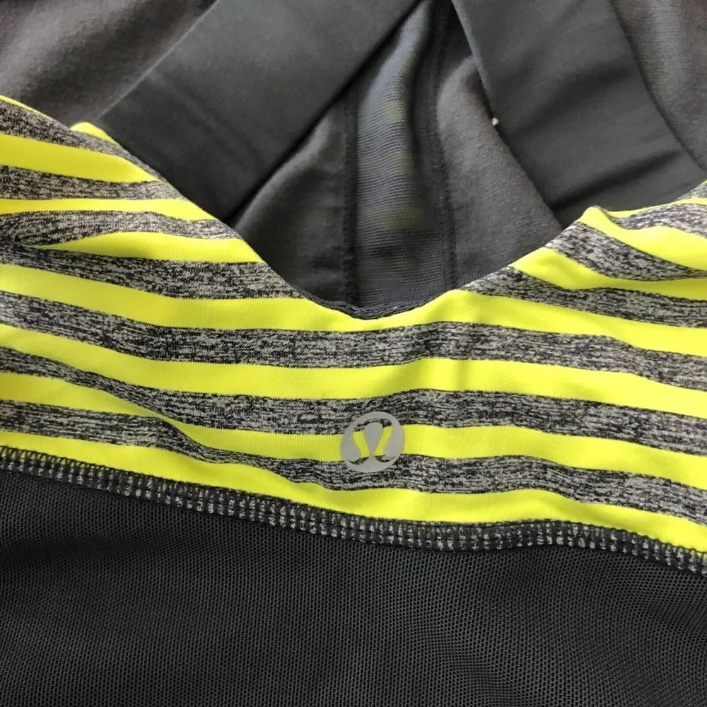 Lululemon Womens Tank Top Crossover Straps Shelf Bra Striped Yellow Gray 6 - Image 3