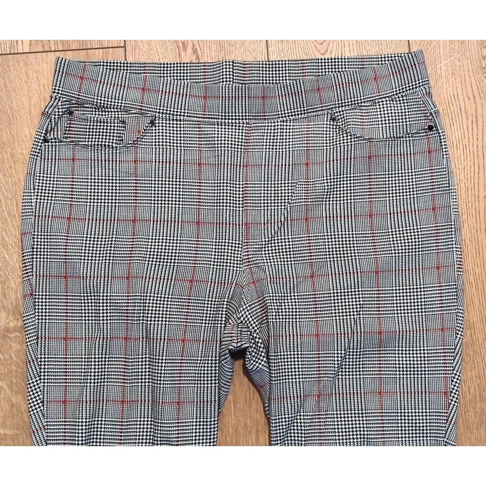 Seven7 Womens Plus XXL 2X Plaid Leggings Pull On Pants Red Black White - Image 2