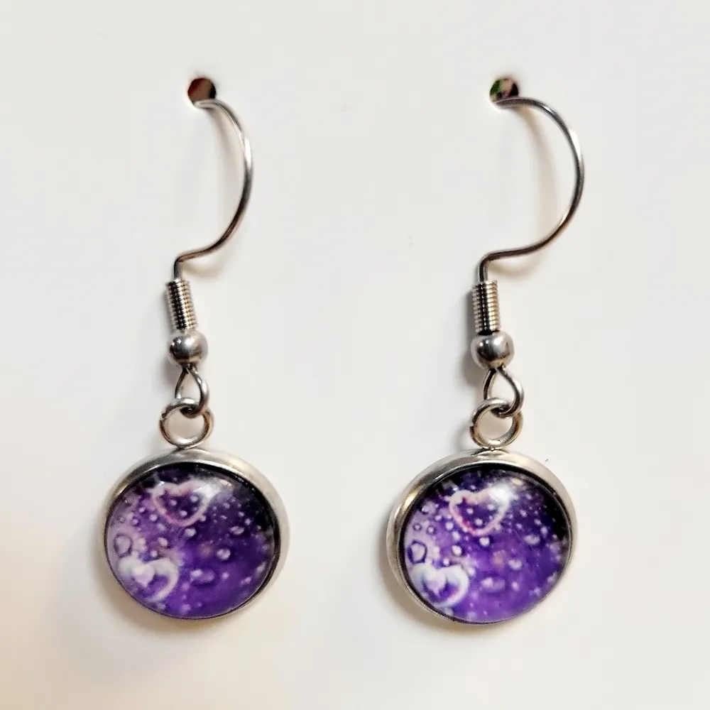 Purple heart bubble dangle drop earrings - Image 2