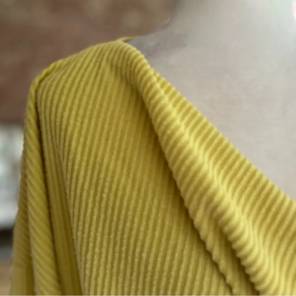 Urban Outfitters Yellow Draped Neck Crop Ribbed Knit Sweater S - Image 6