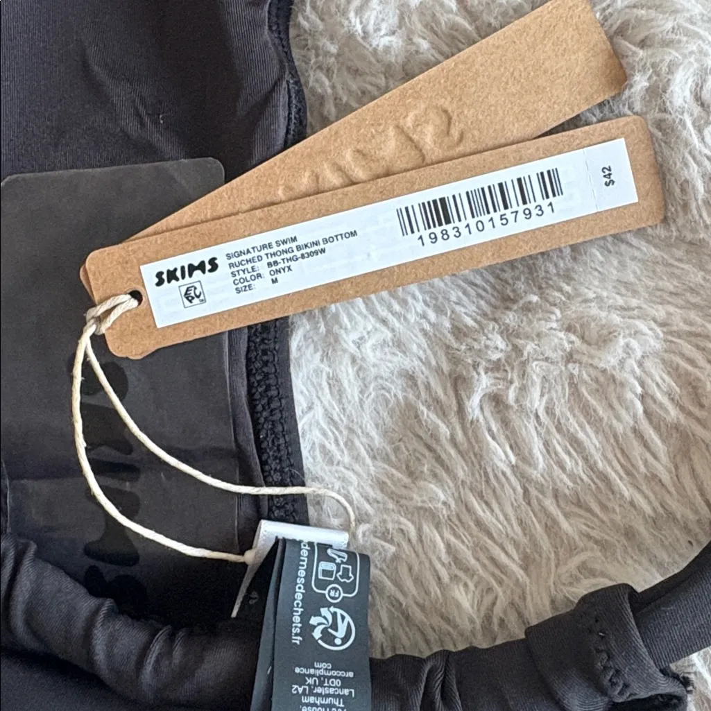 Brand New Skims Bikini Bottom — Never Worn size medium - Image 2