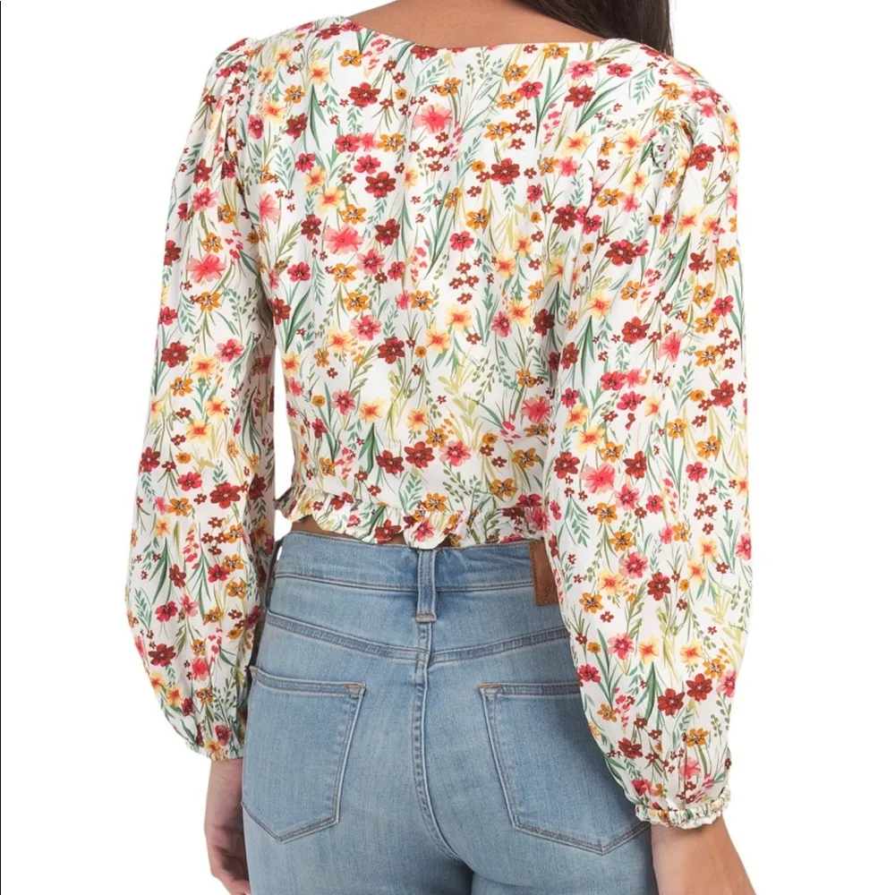 Lost + Wander Renee Long Sleeve Floral Summer Spring Cropped Top Medium NWT - Image 2
