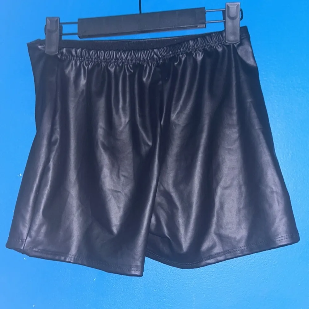 PU Leather Skort Black - Image 5
