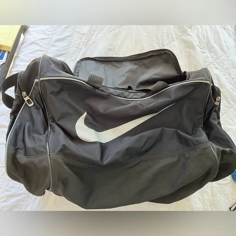 Black Nike Duffel Bag - Image 2