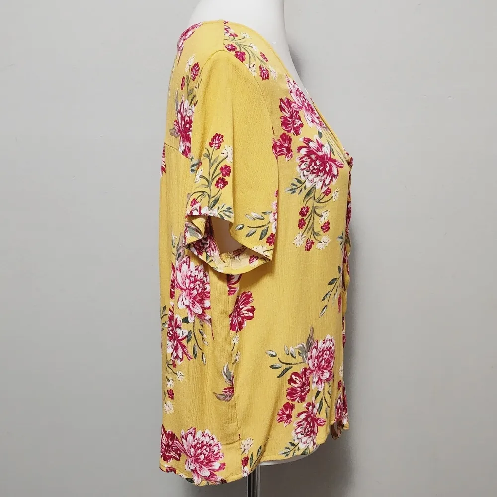Pink Republic Mustard Floral Lace Up Tie Waist Gauze Blouse Size Large - Image 2