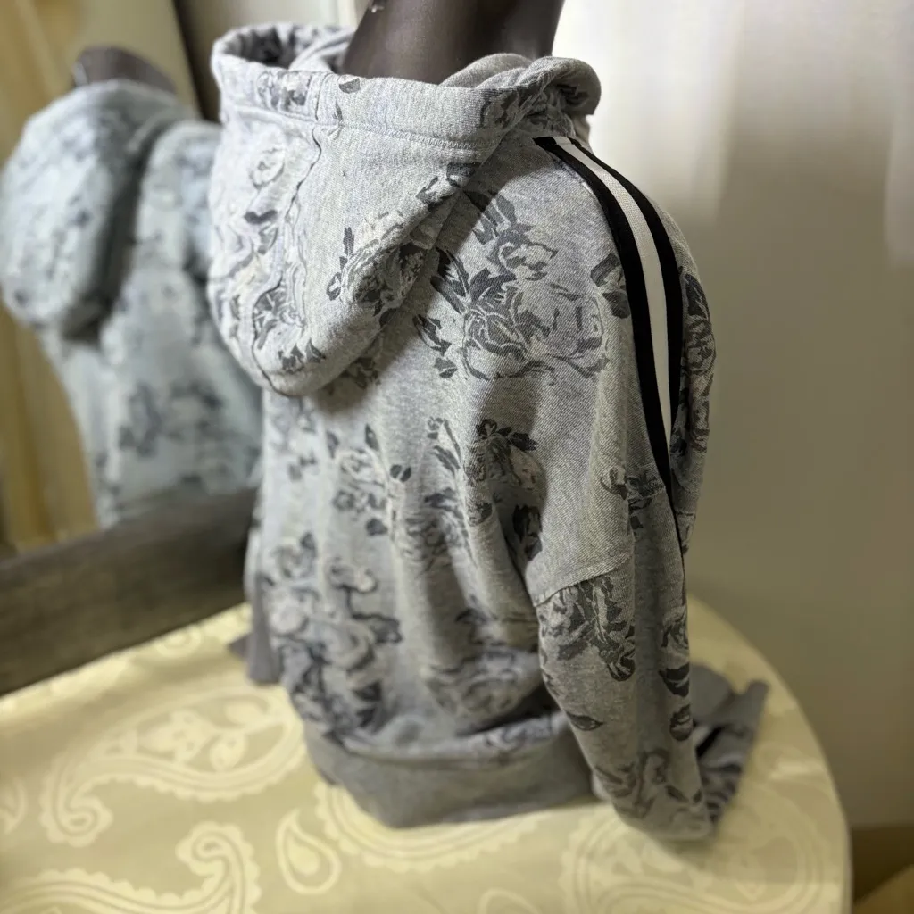 Calvin Klein Gray Performance Top - Image 8