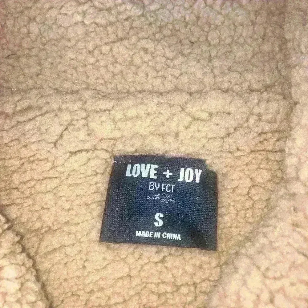 LOVE + JOY tartan red plaid sherpa zip up Jacket size Small Exc Con - Image 3