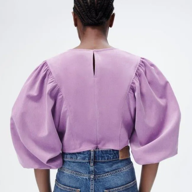 UNWORN  Puffy Sleeve Top - Image 3