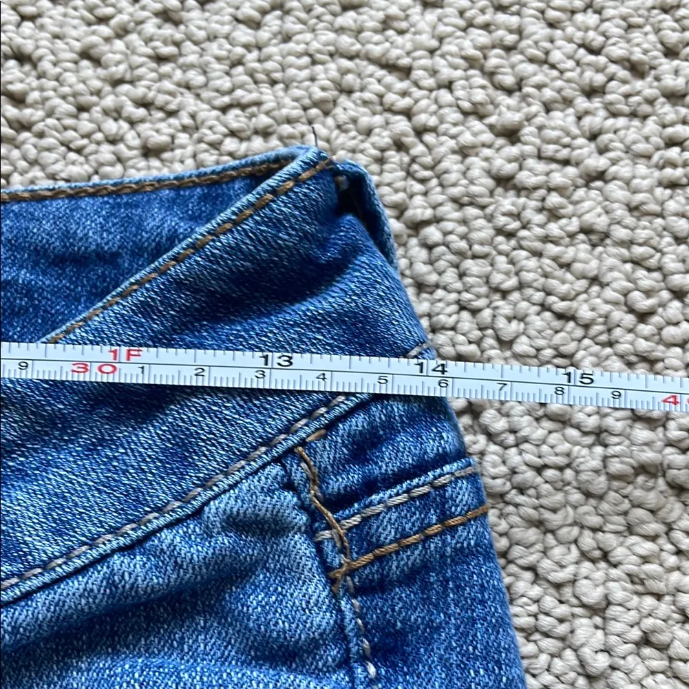 Paris Blues Women's Cropped Blue Jeans - Image 4