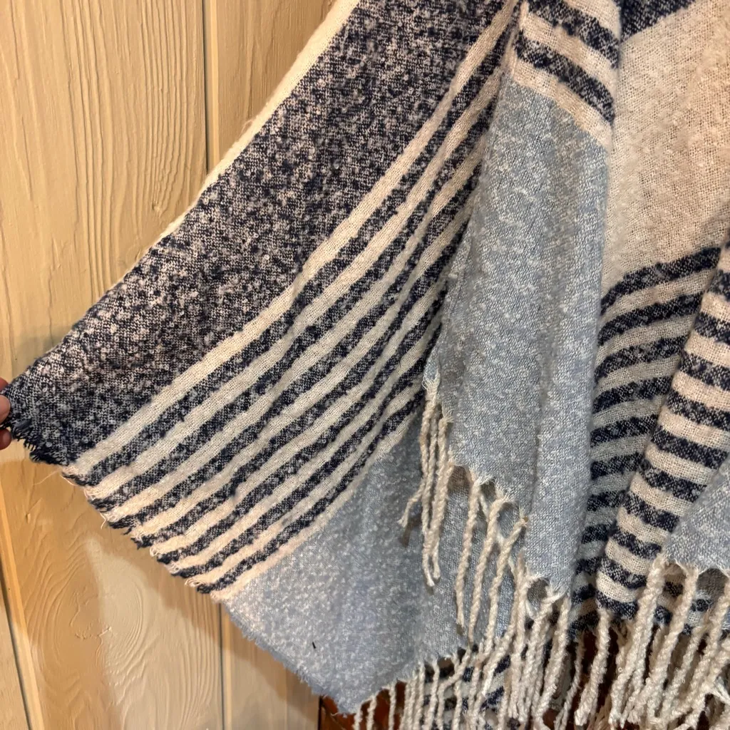 Mia & Tess womens striped tassel hooded poncho blue OS Size undefined - Image 2