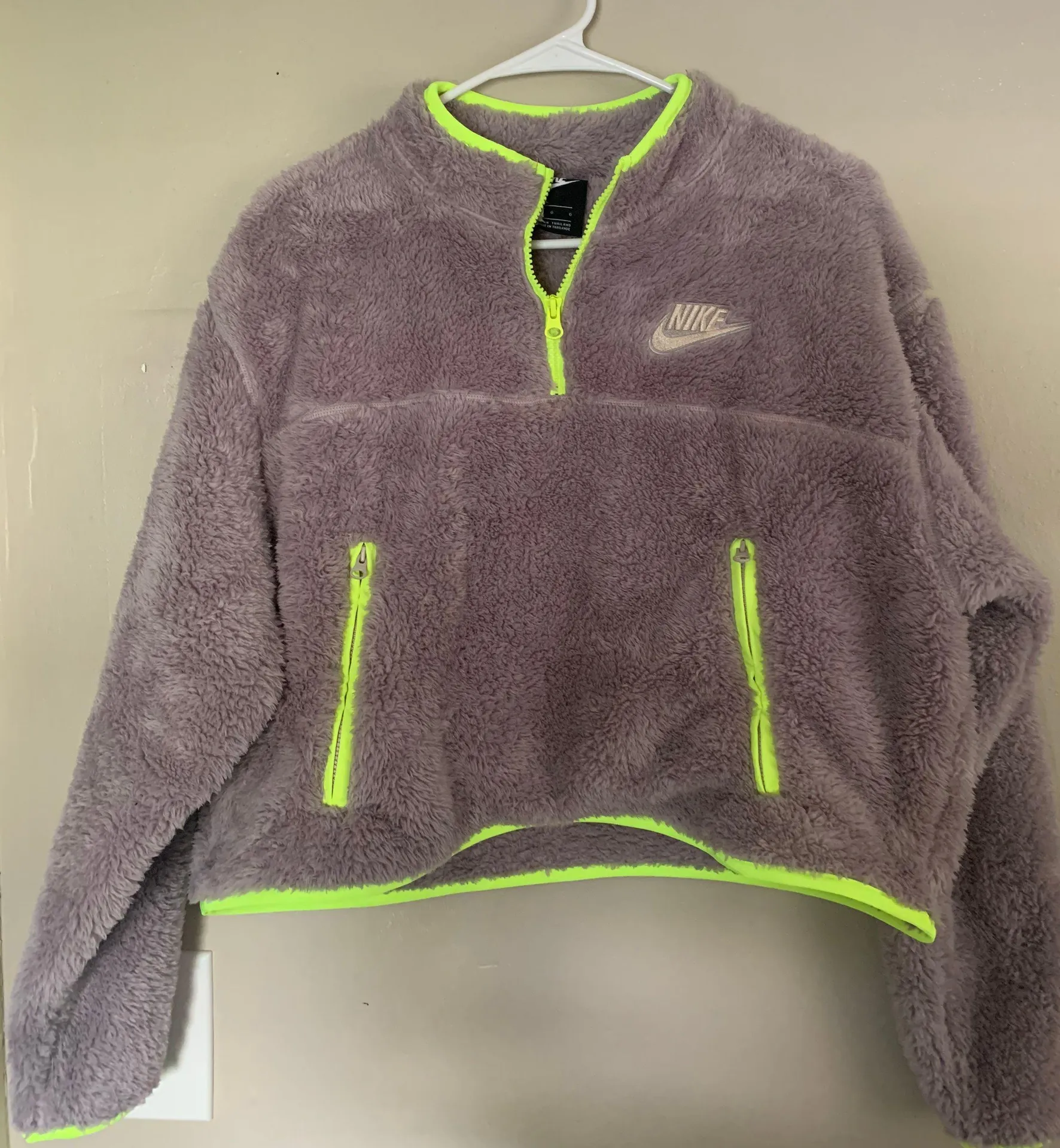 Nike Sherpa Cropped Pullover - Image 2