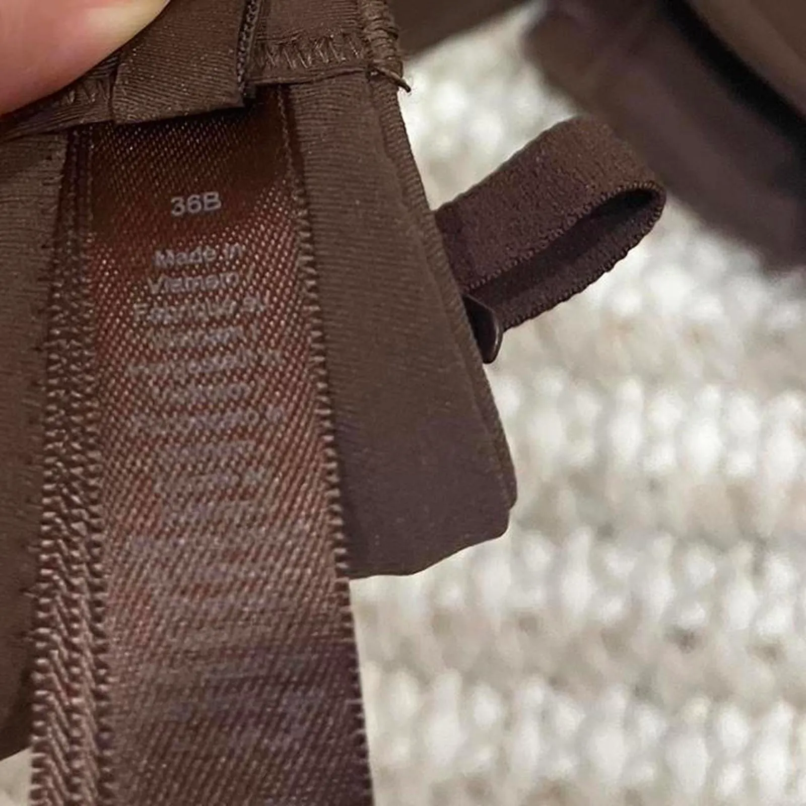 Skims Fits Everybody Unlined Demi Bra - Image 5