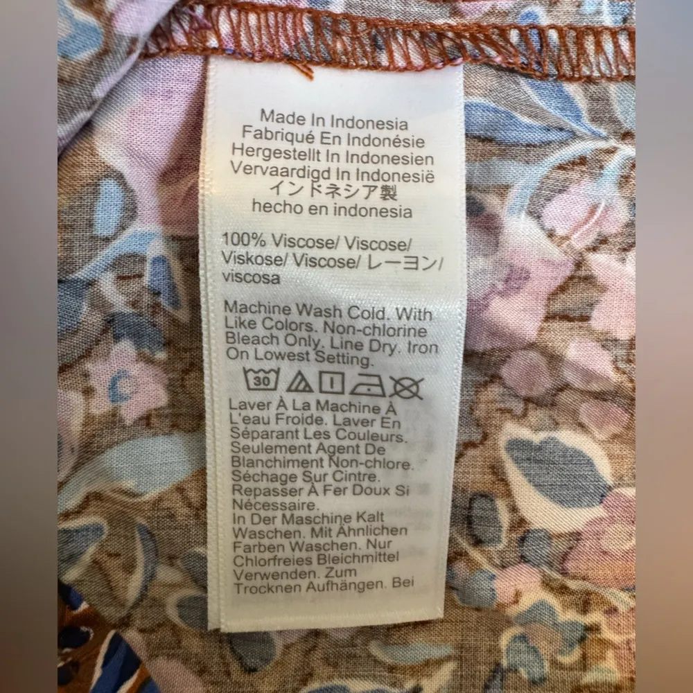 NWT J. Crew Factory Floral Printed Sleeveless V - Image 7