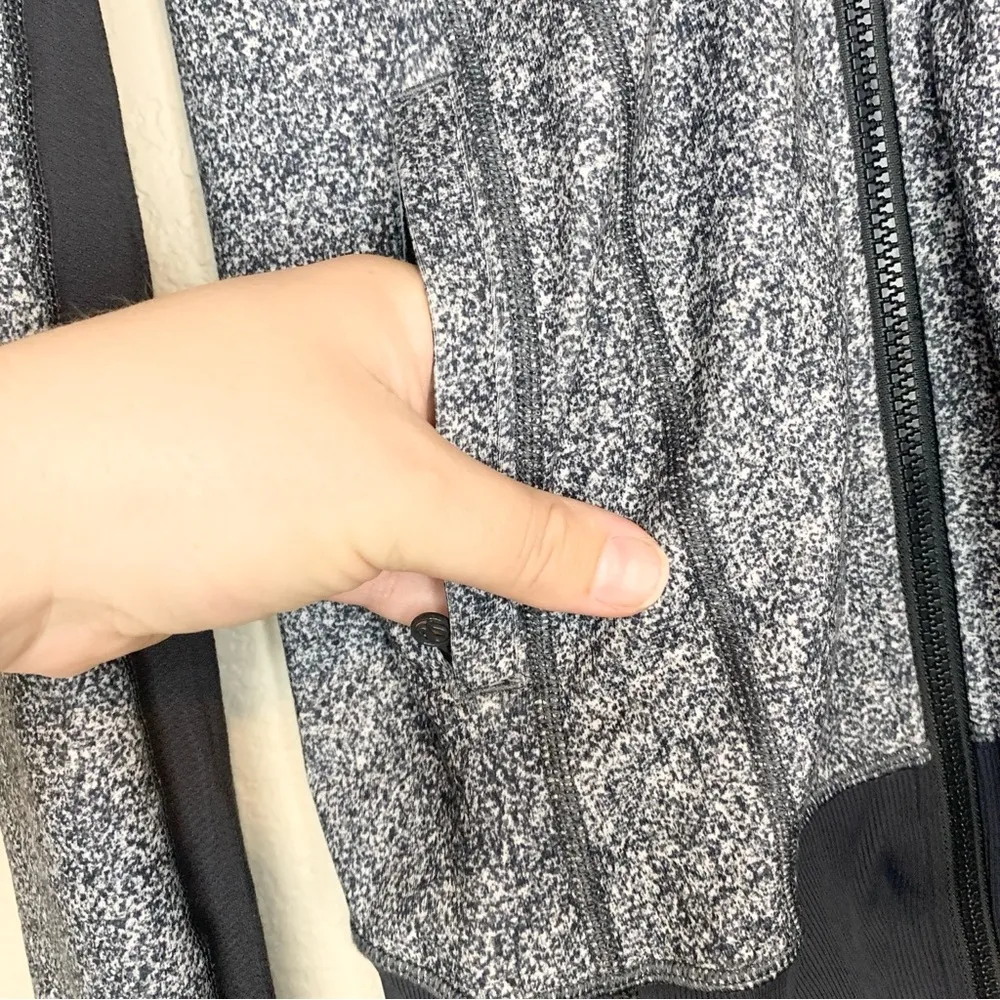 Lululemon Daily Practice Zip Up Hoodie Jacket Rio Mist Size 4 - Image 14