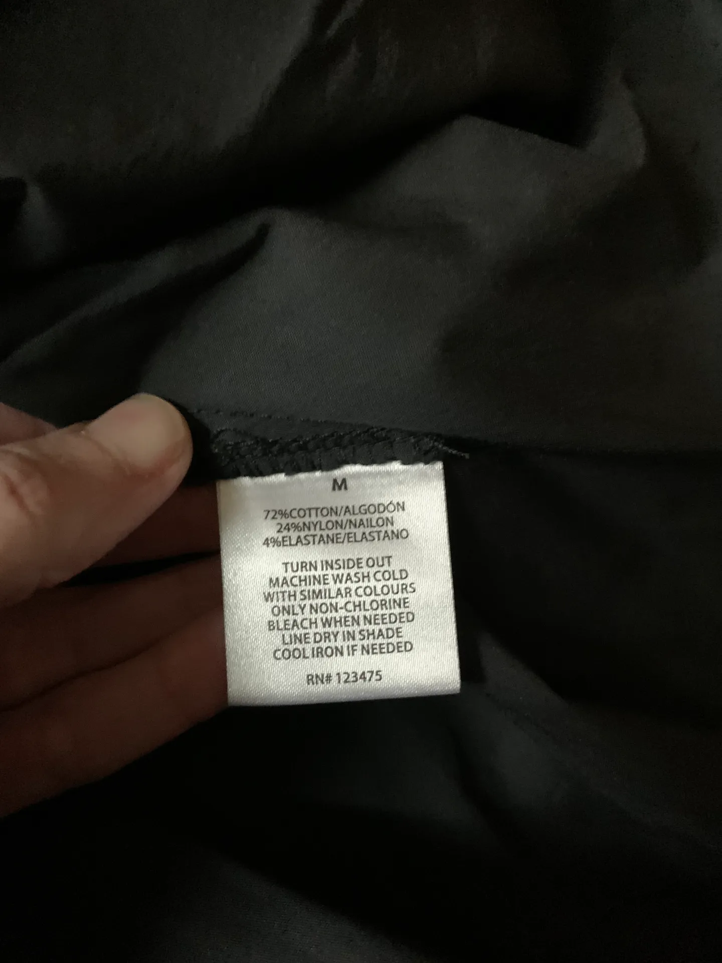 Elizabeth and James Textile  Black off the shoulder Top Medium - Image 4