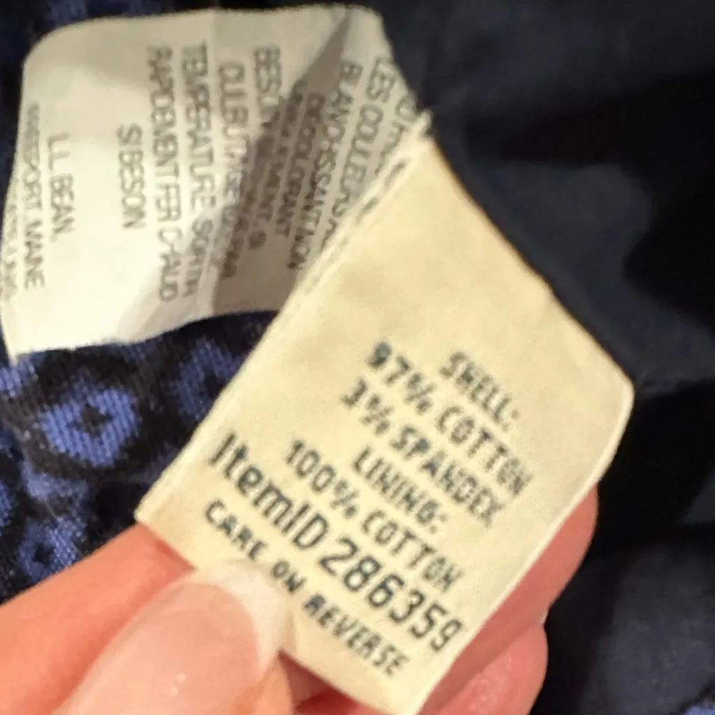 L.L. Bean Favorite Fit Blue Geometric Print Business Casual Stretchy Skirt 6 - Image 6