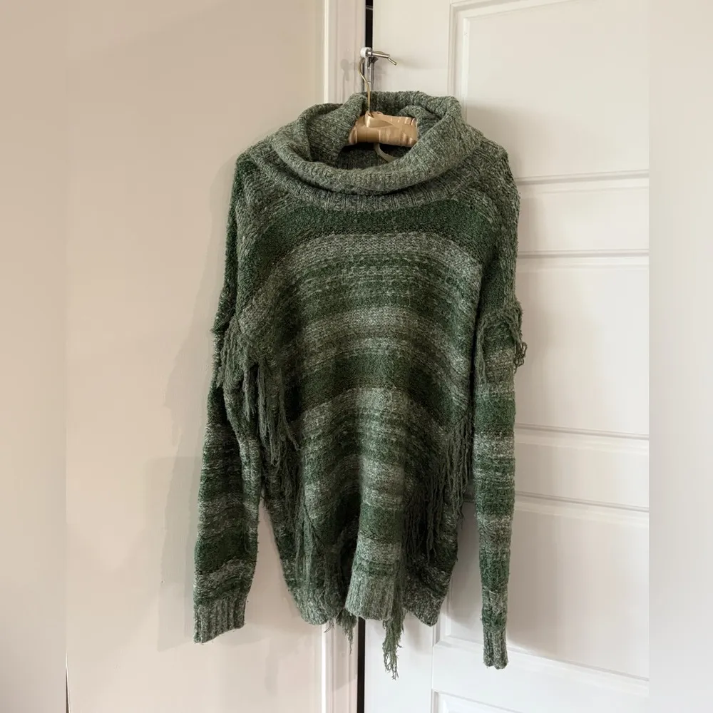 Kensie Boho Green Oversized Fringe Sweater Cozy Relaxed Striped Cabincore - Image 9