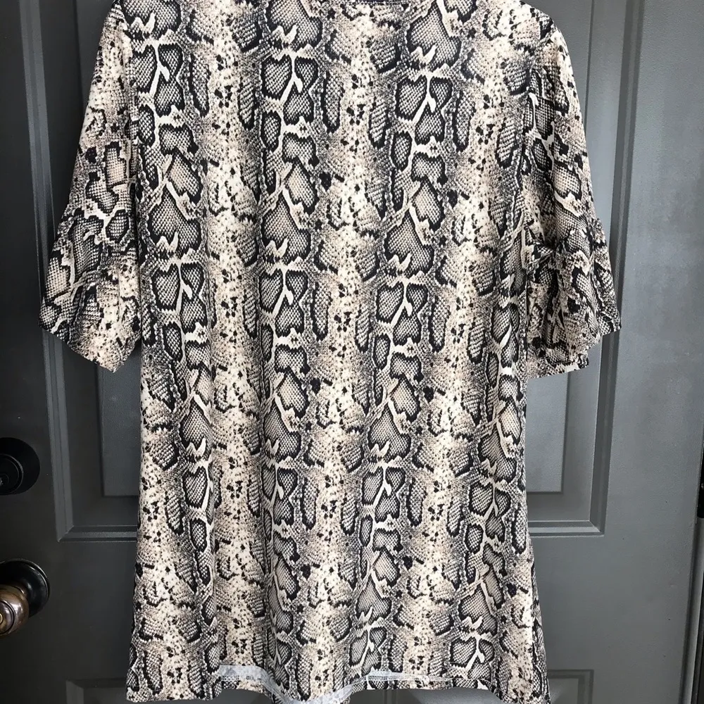 Python Flare Sleeve Top - Image 4