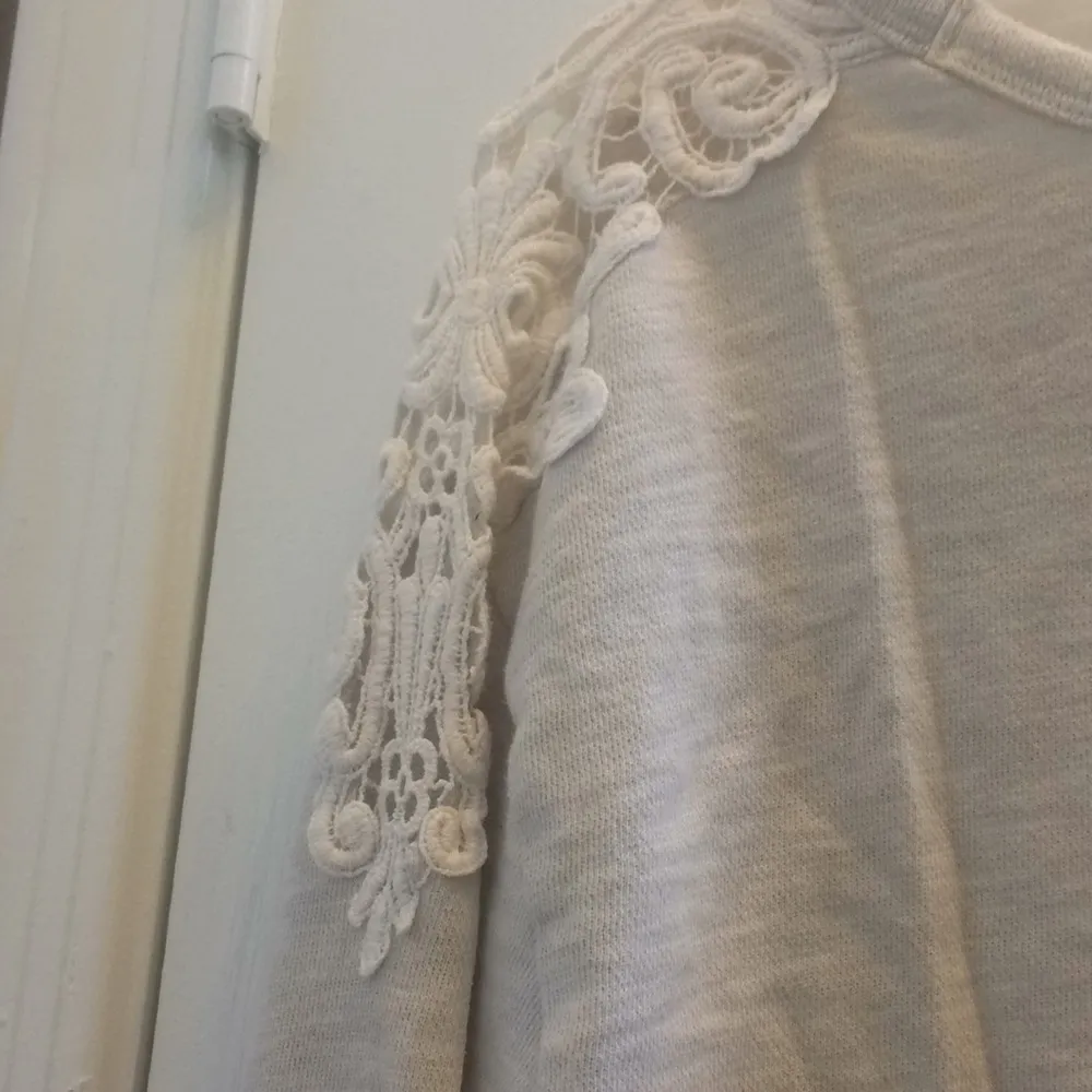 FINAL MARKDOWN Hollister French Terry Top (L) - Image 3