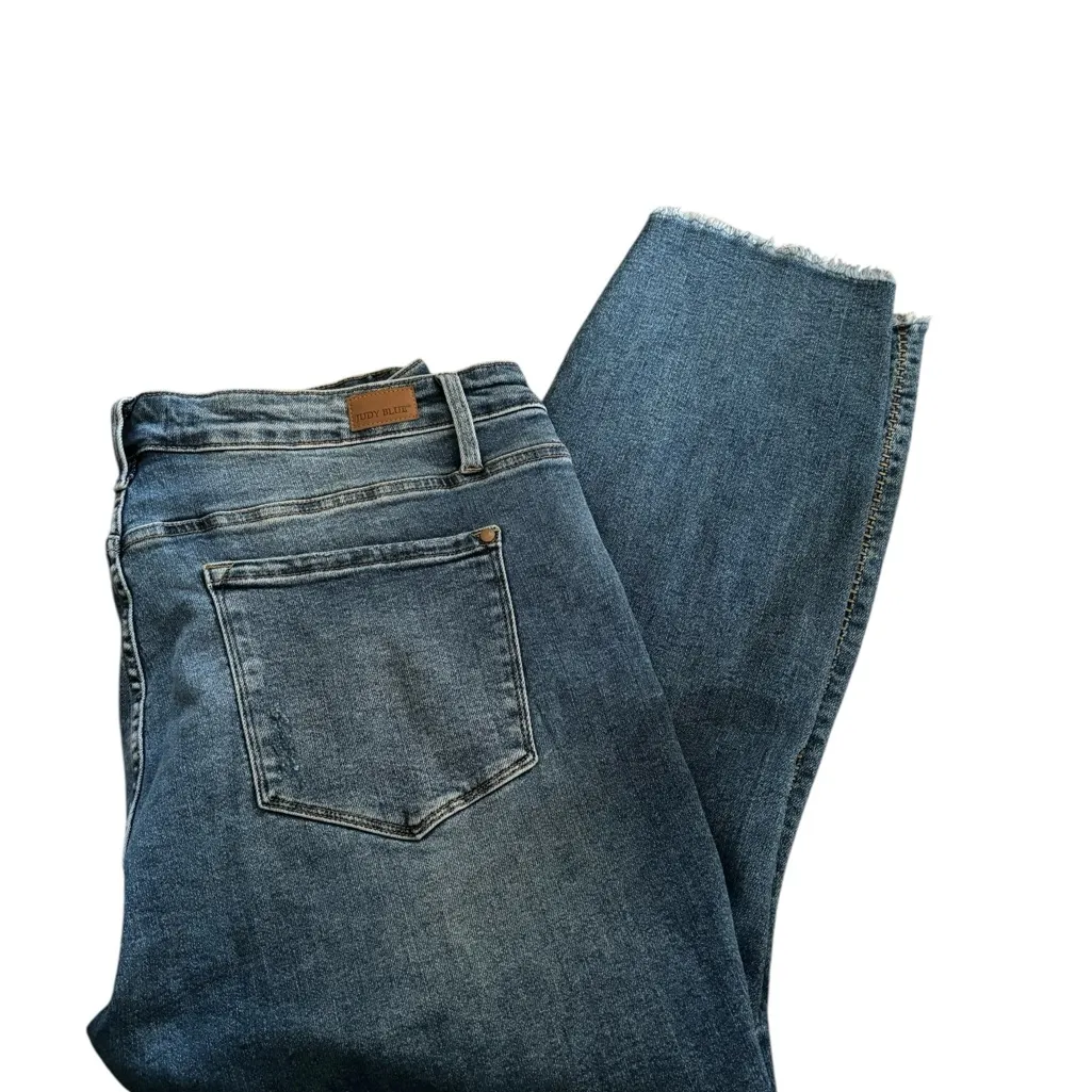 Judy Blue Boyfriend Jeans Sz 22W Straight Leg Medium Stretch Relaxed Plus Size - Image 3