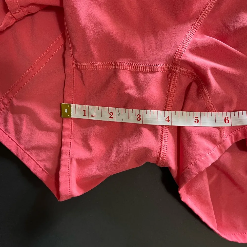 LULULEMON Track That Running Shorts Lip Gloss Women’s Sz 4 EUC - Image 6