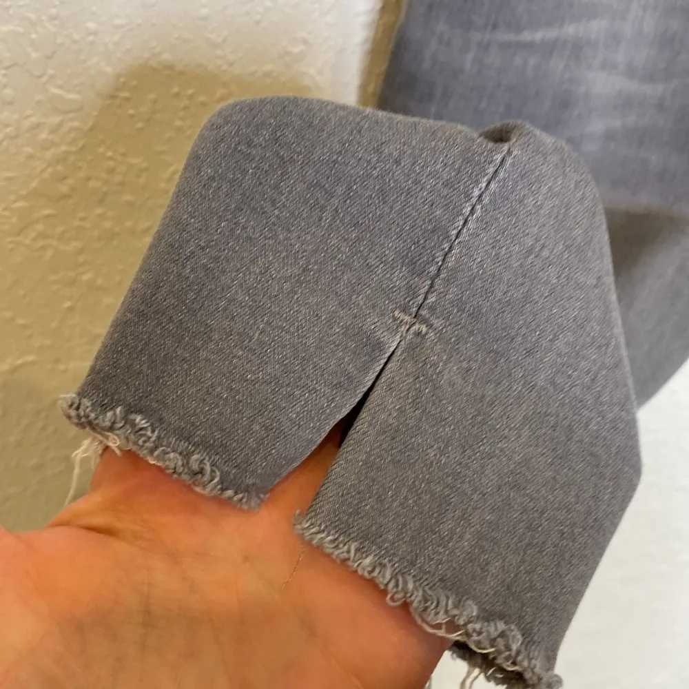 Ag Adriano Goldschmied The Legging Ankle Gray Denim Jeans Raw Hem EUC 26R - Image 5