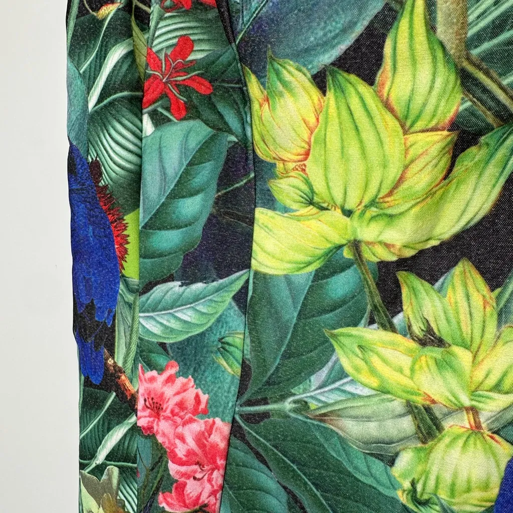 Anonymous Addiction Tropical Floral Leaf Print Dress size Large NWT Sleeveless Green - Image 3