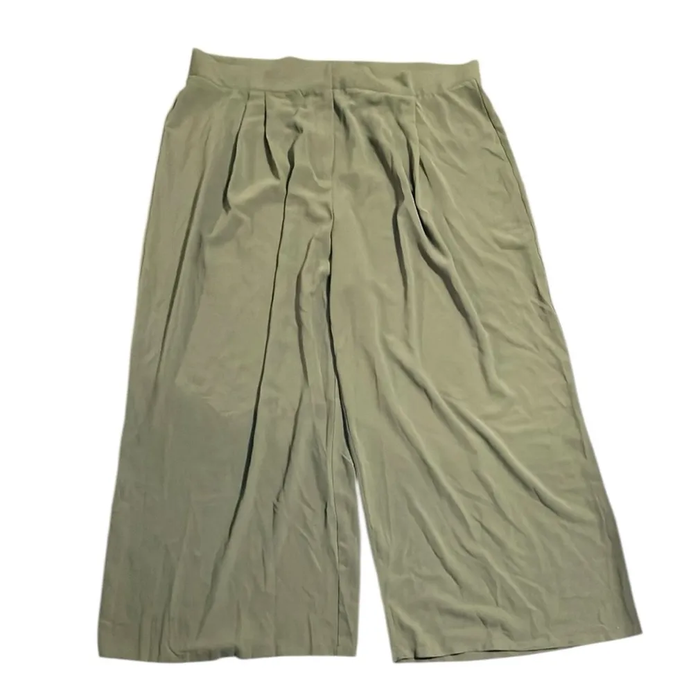 Cider Green Pleated Wide Leg Pants - no pockets - Image 2