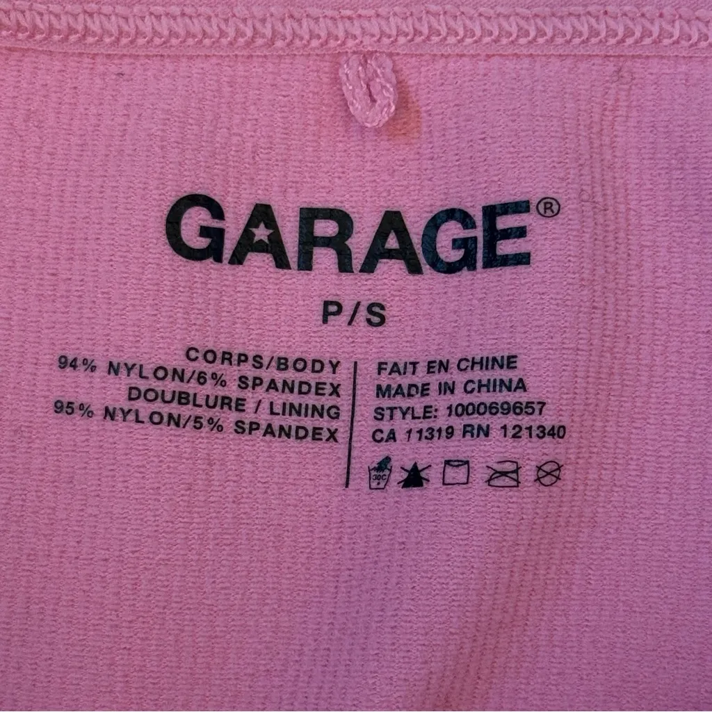 Garage Sofi Seamless V-Neck Cropped Cami Tank Bubblegum Pink Women’s Size Small - Image 5