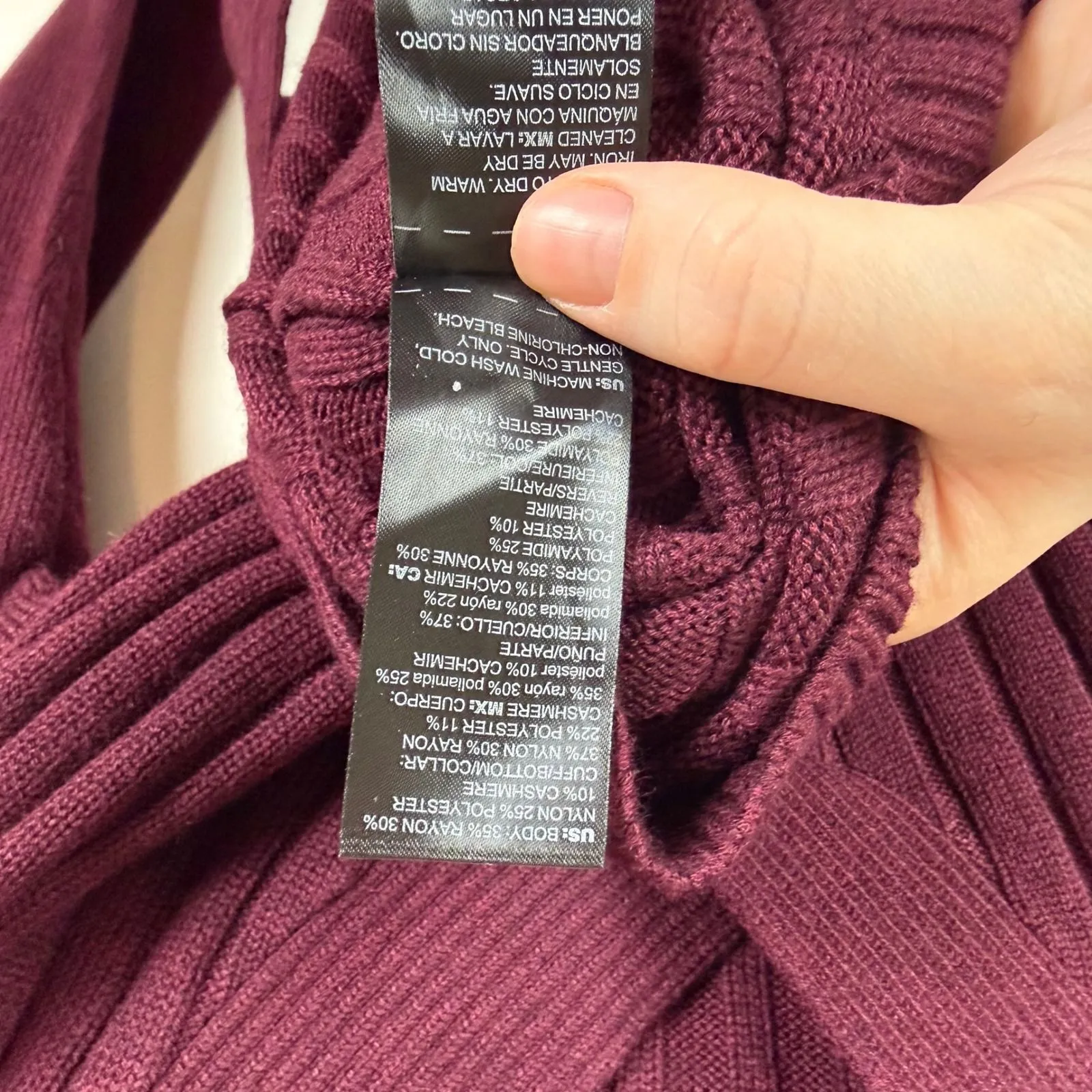 WHBM Burgundy Ribbed Knit Sweater Size XS Minimalist Cashmere Blend Comfy Cozy - Image 6