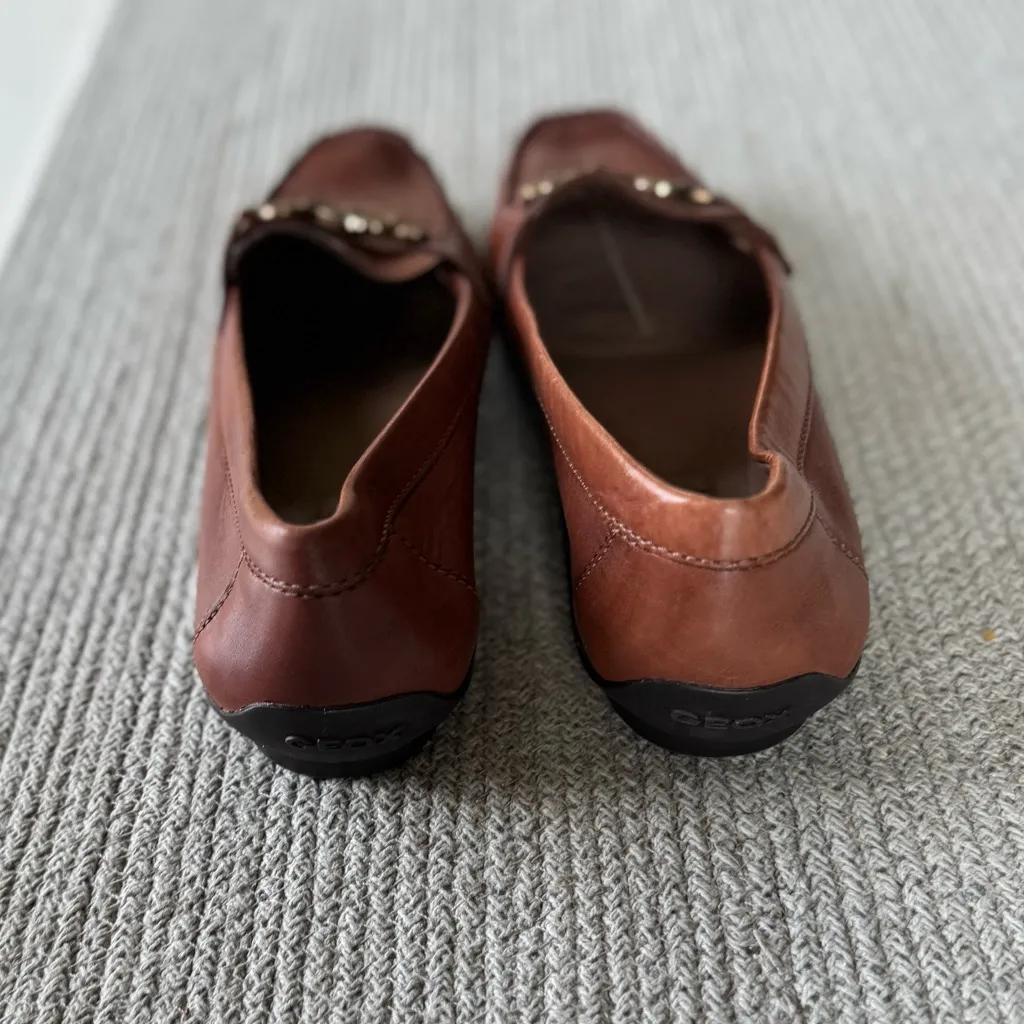Geox Cognac Brown Geuine Leather Loafers with Brass Horsebit Details Sz 39 8/8.5 - Image 4