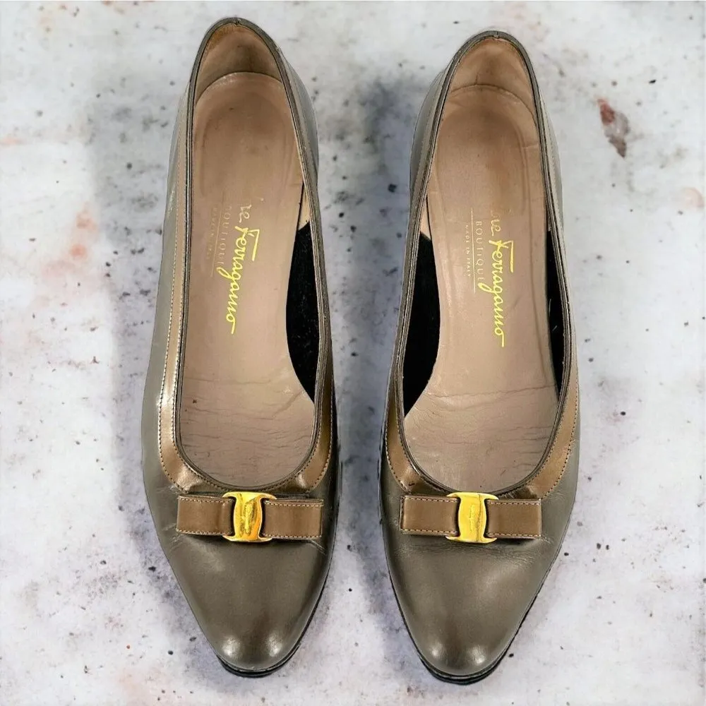 Salvatore Ferragamo Taupe & Brown Leather Bow Low Heel Pumps Size 7 B Flats - Image 1