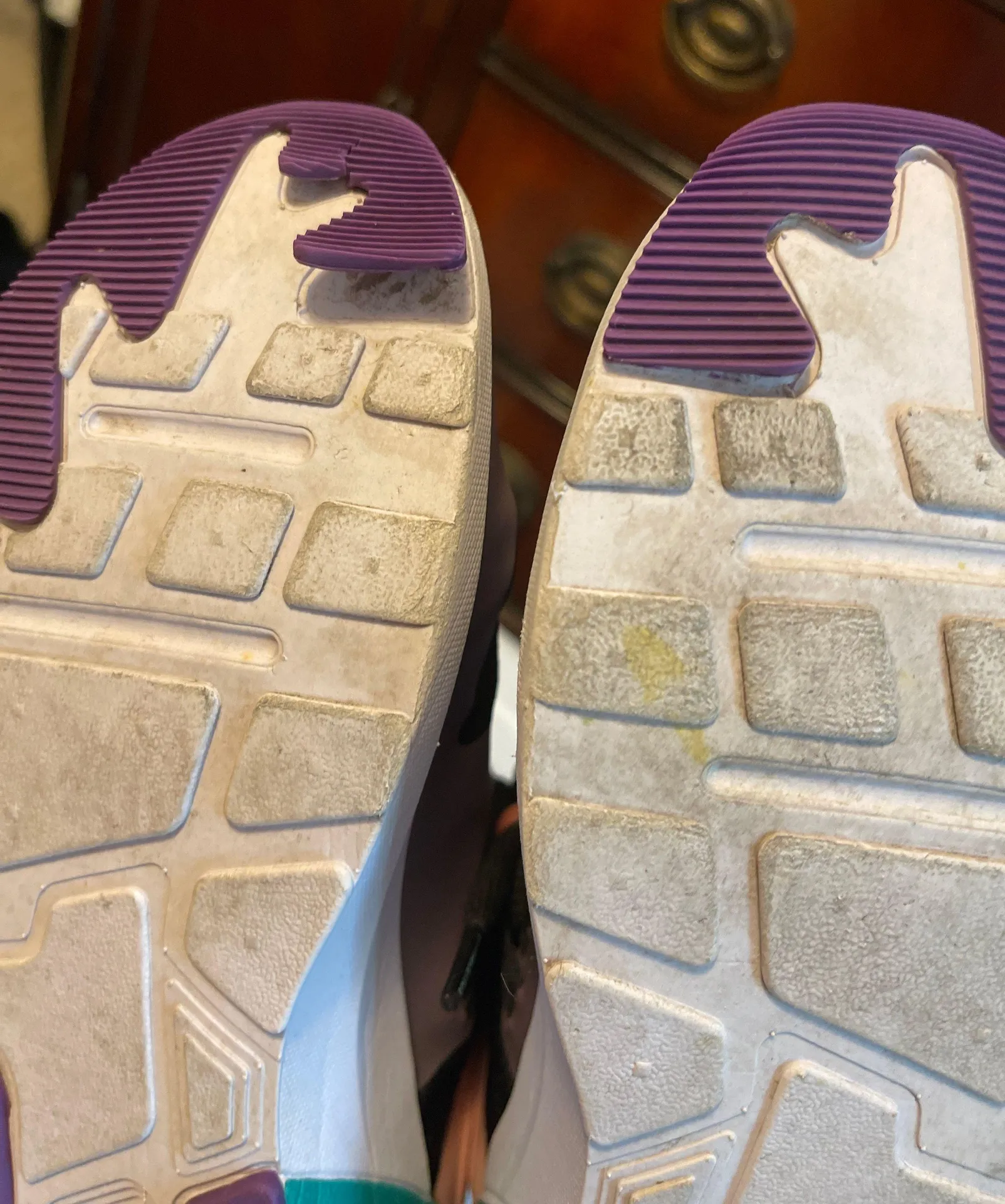 Fabletics Tennis Shoes - Image 3