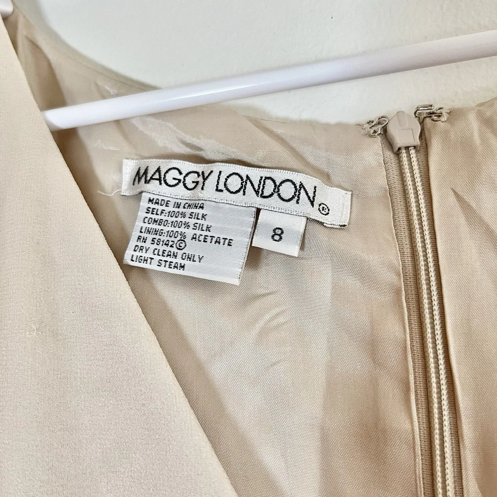 Maggy London Silk Dress Vintage Champagne Ruffles Womens Size 8 NWT - Image 3