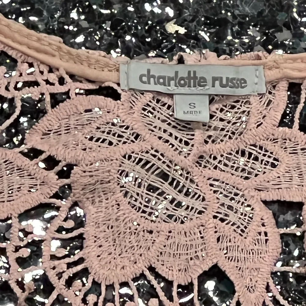 Women’s Charlotte Russe Small Pink Floral Frill Bottom Tank Top Shirt - Image 2